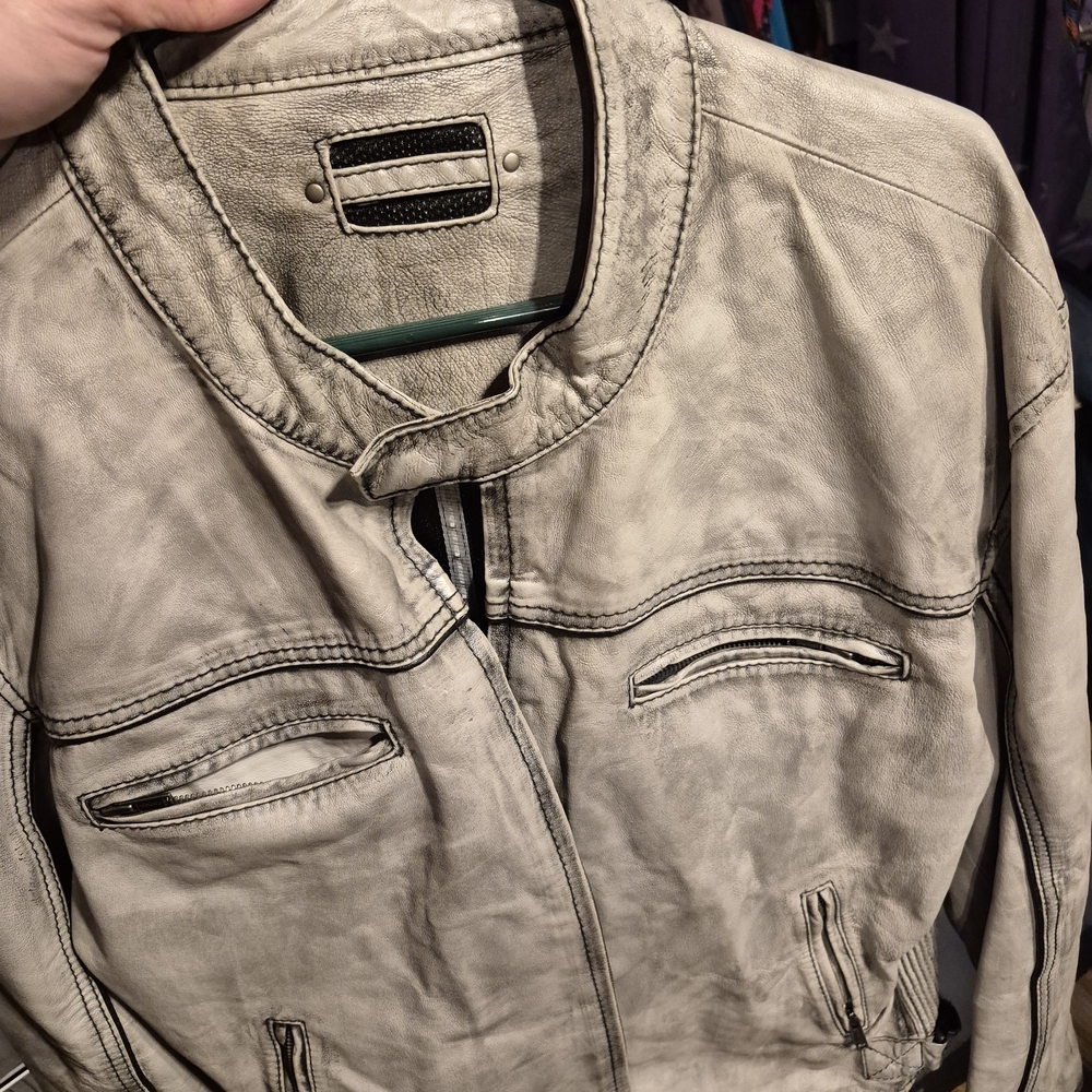 Wilsons Leather Light Gray Distressed Leather Bomber Jacket